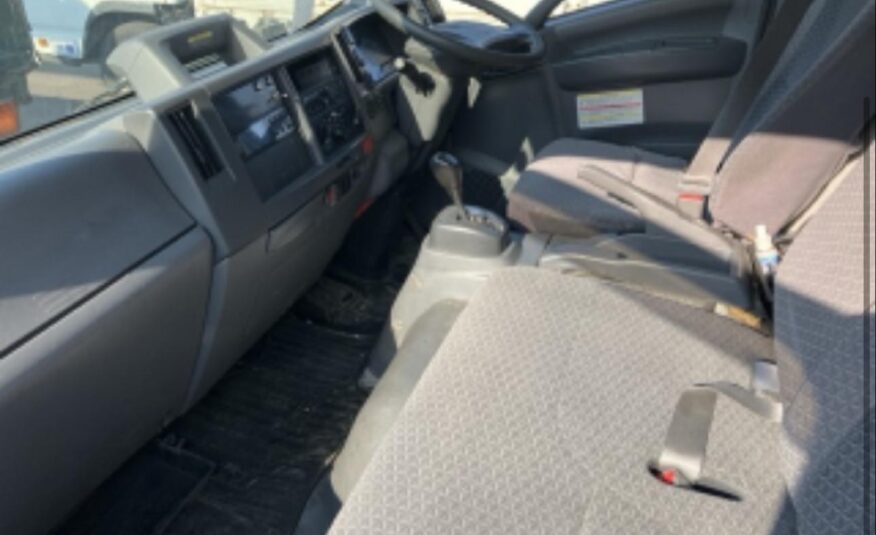 Isuzu Freezer Auto 2020 CH-0015