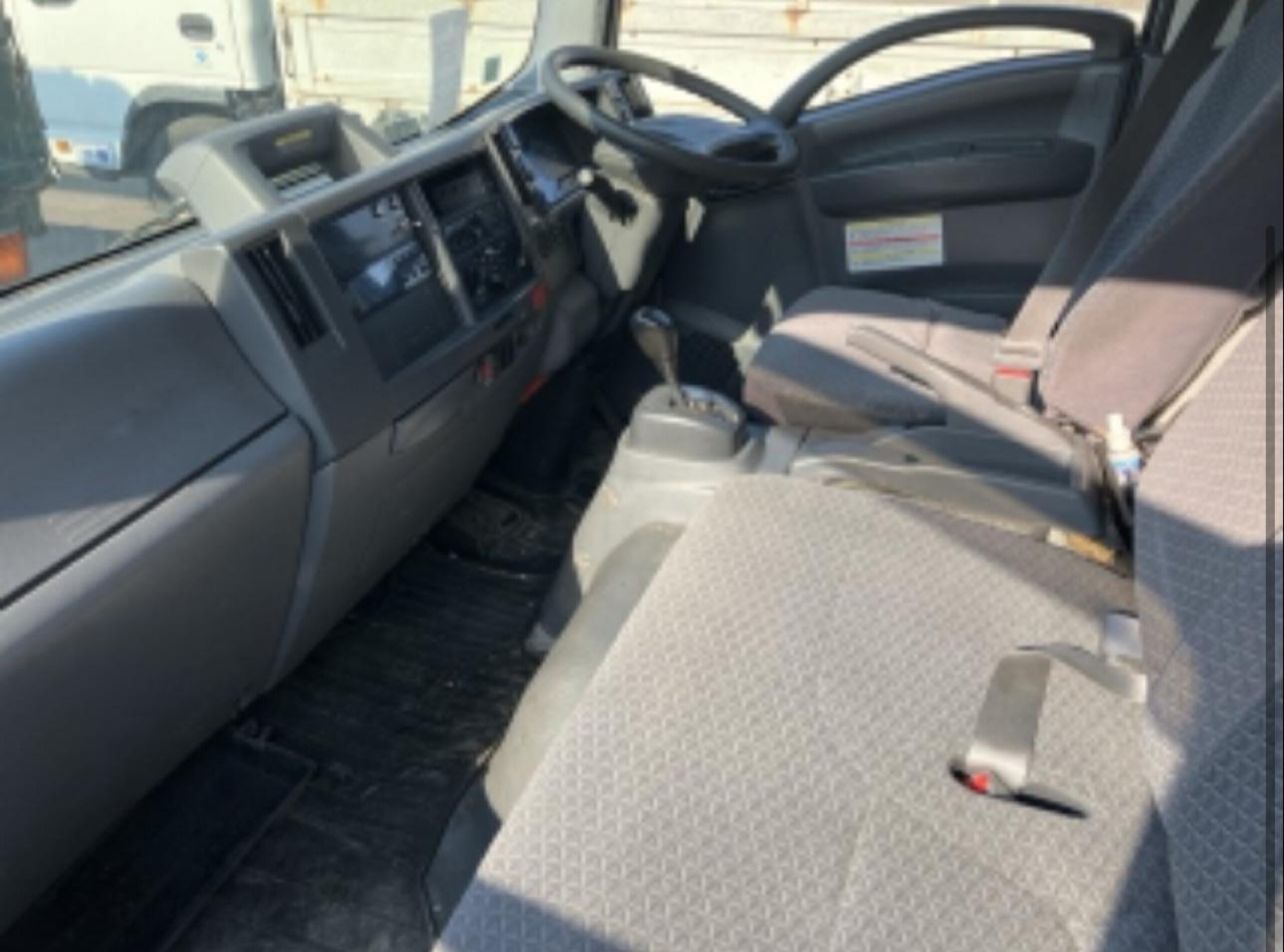 Isuzu Freezer Auto 2020 CH-0015