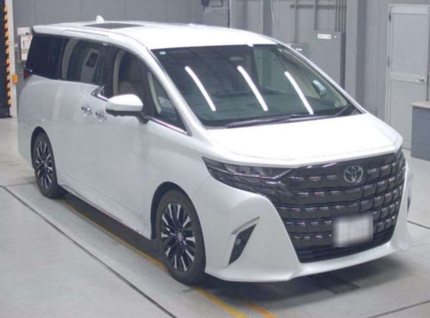 Toyota Alphard Executive 2024 CH-0044
