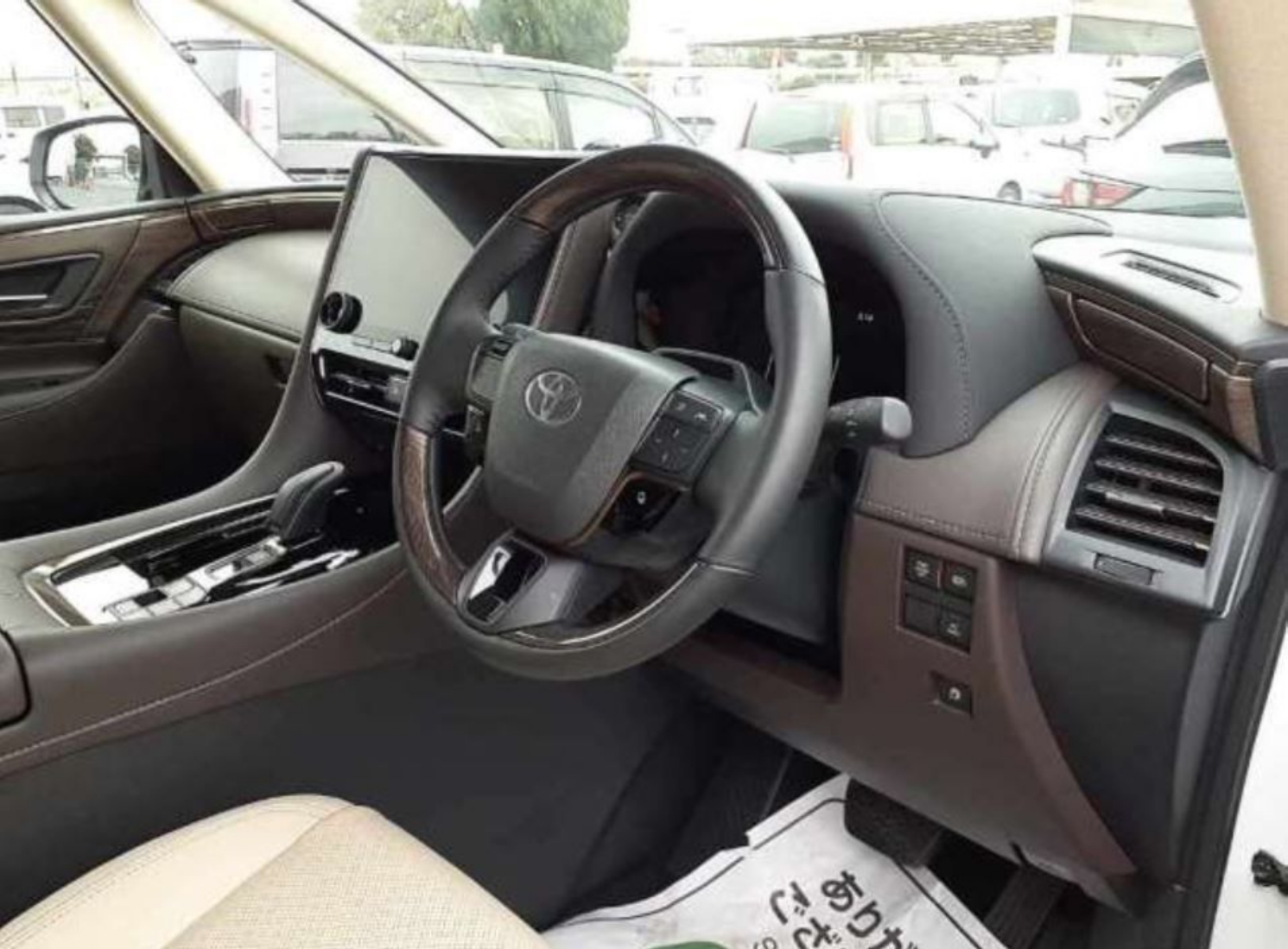 Toyota Alphard Executive 2024 CH-0044